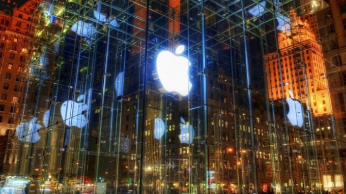 «Самый успешный запуск iPhone за всю историю...»
