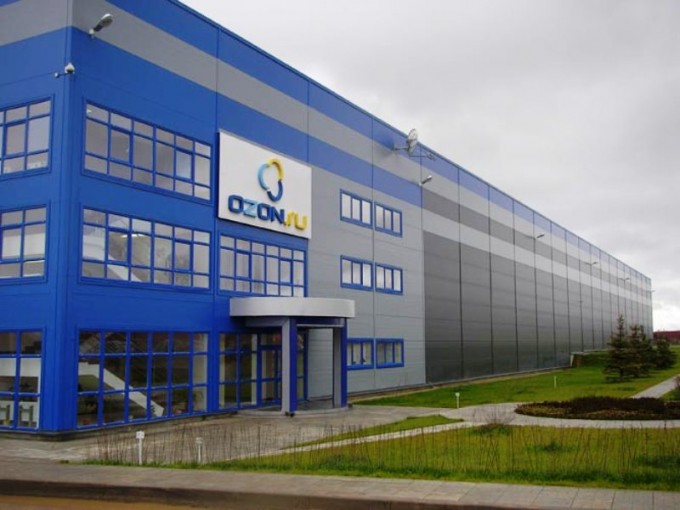 Ozon начал продажу товаров под своим брендом