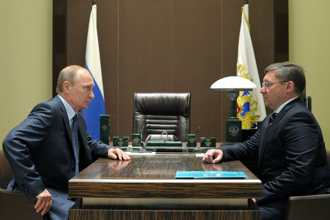 Путин пожелал успехов Якушеву