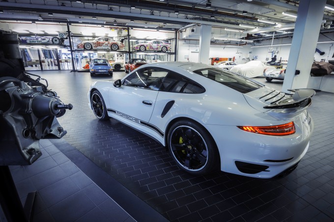 Эксклюзивный Porsche 911 от фанатов