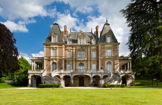 Новый французский замок Chateau Bouffemont в коллекции гостиниц класса люкс Season’S, Luxury hotels representation