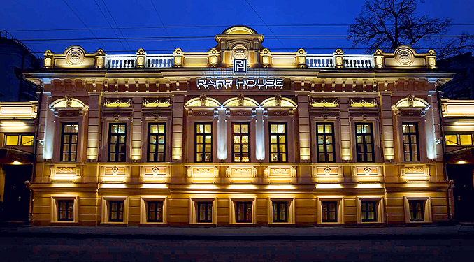 Anatoly Komm for Raff House