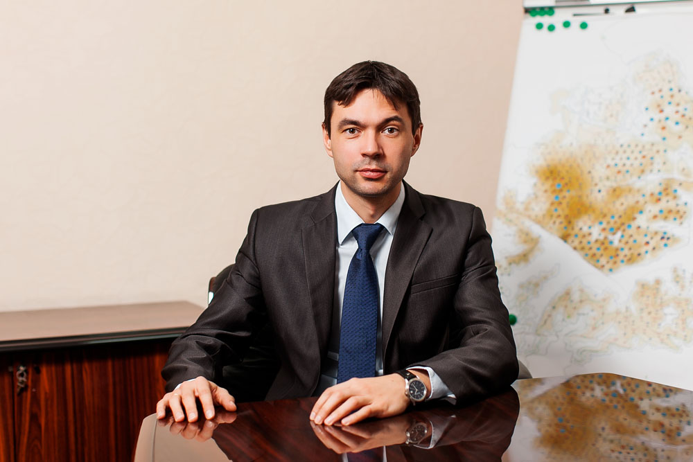 Александр Мирошниченко