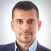 Владимир Попов