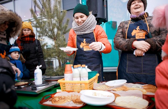 Тюменцев научили печь арт-блины