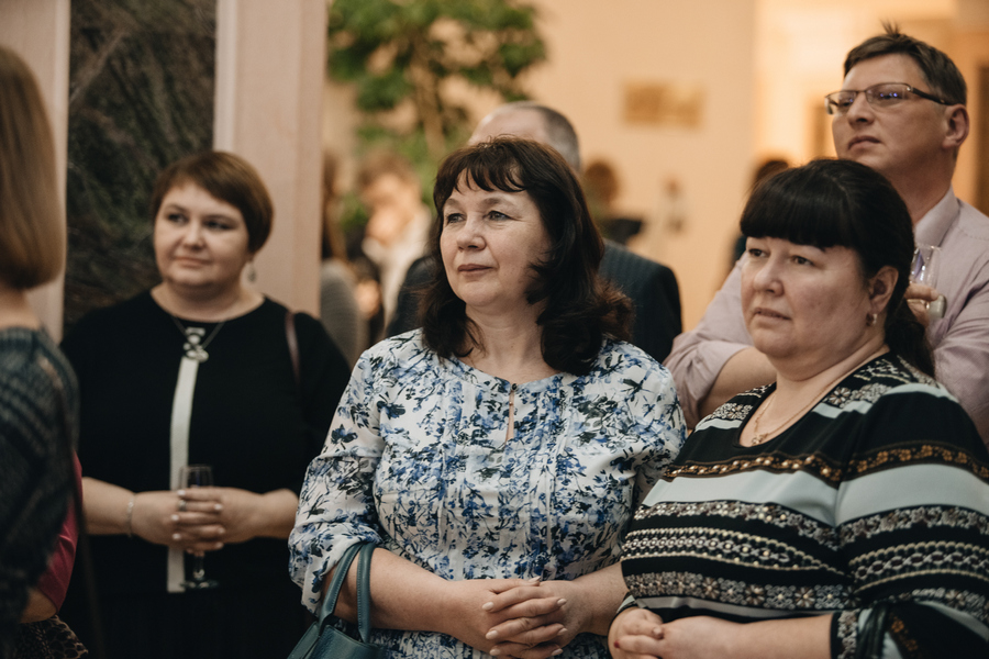 Женский день в театре
