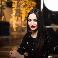 Титул «Вторая Королева Голливуда 2020» завоевала тюменка Елена Станиславская